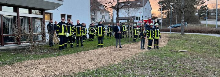 Bürgermeisterwahl – Baum stellen